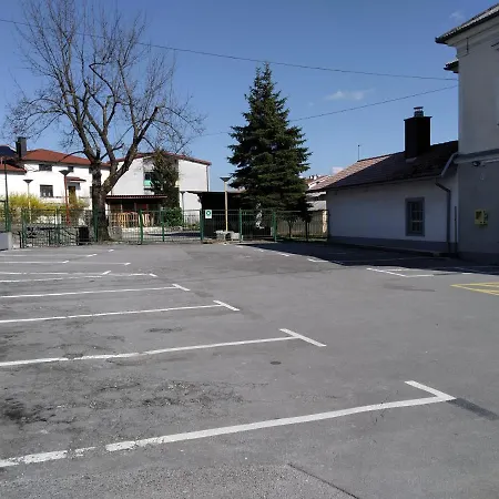 Family Albergue Pivka